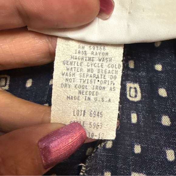 #677 Jordana Vintage black/gold button down A-line skirt size medium - Picture 9 of 9